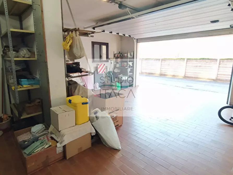Immagine 17 di Casa bifamiliare in vendita  in via Polesine a Padova