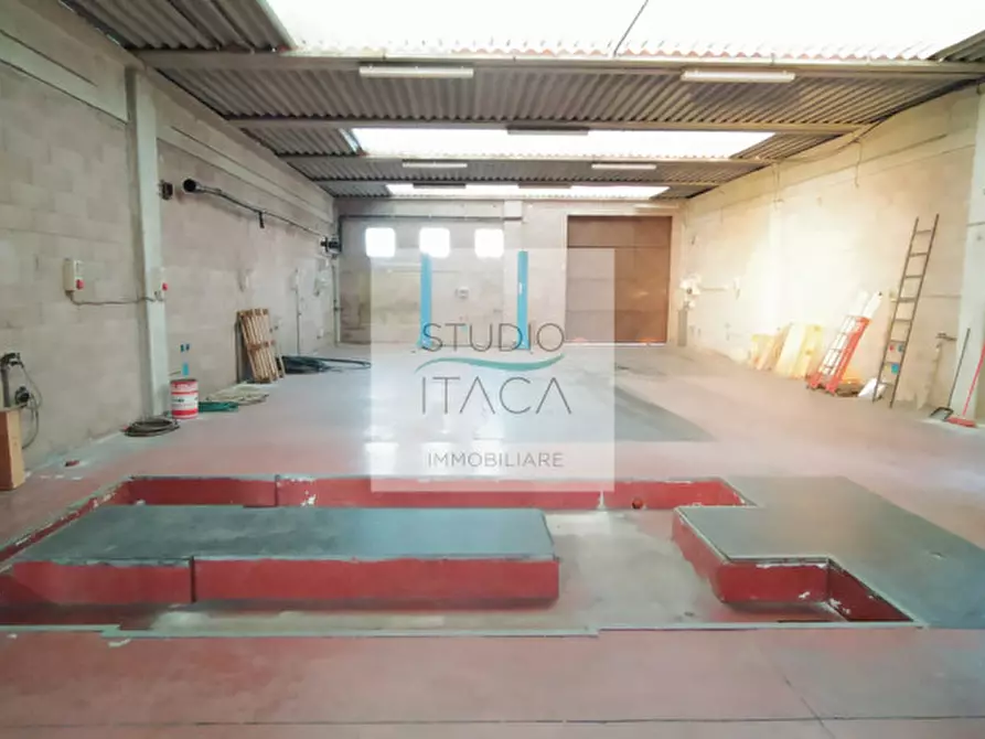 Immagine 30 di Casa bifamiliare in vendita  in via Polesine a Padova