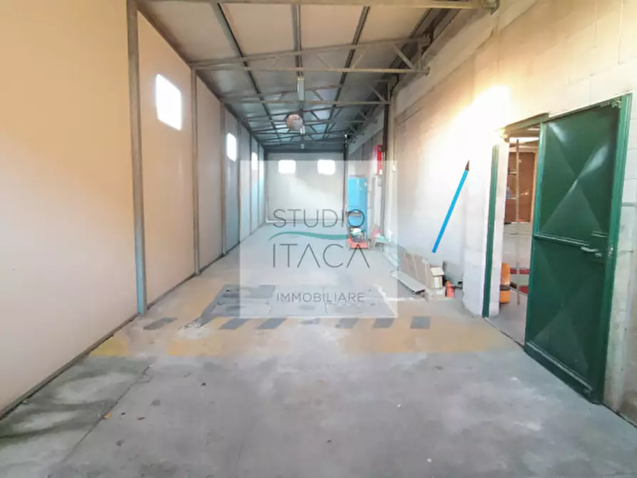 Immagine 31 di Casa bifamiliare in vendita  in via Polesine a Padova