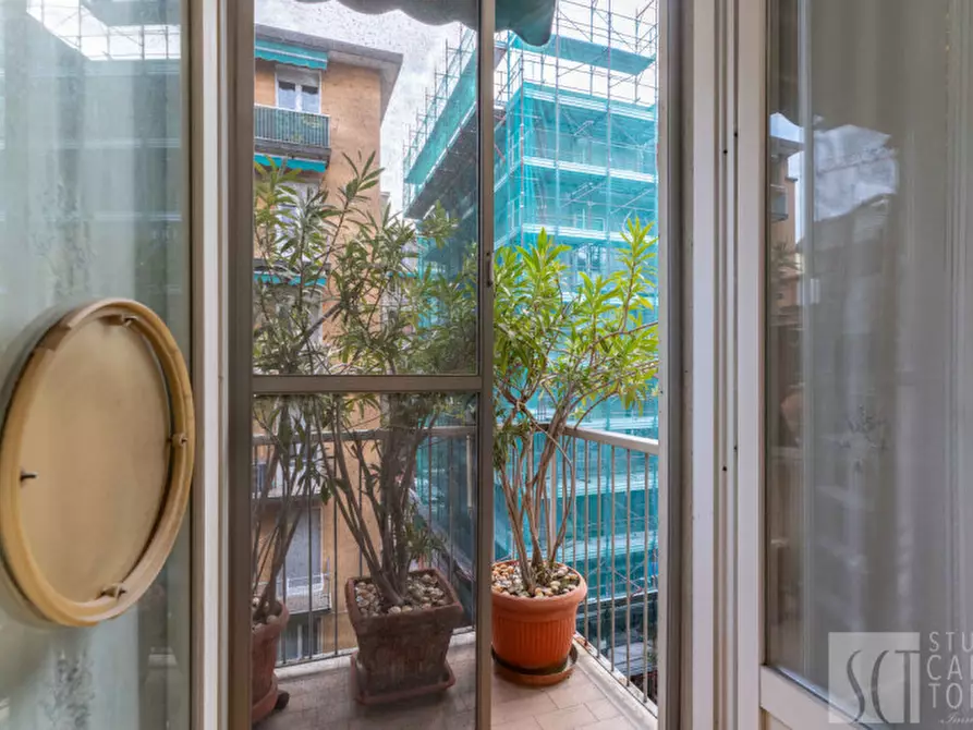 Immagine 15 di Appartamento in vendita  in VIA AMBROGIO BINDA, 3 a Milano