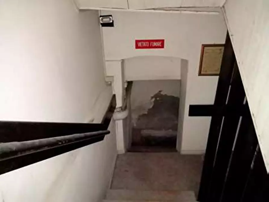 Immagine 32 di Negozio in vendita  in Via Chiesuola 2 a Grezzana