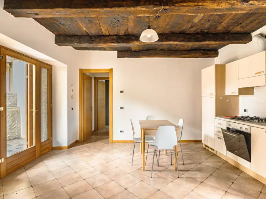 Immagine 1 di Appartamento in vendita  in Via Malnaggio a Omegna