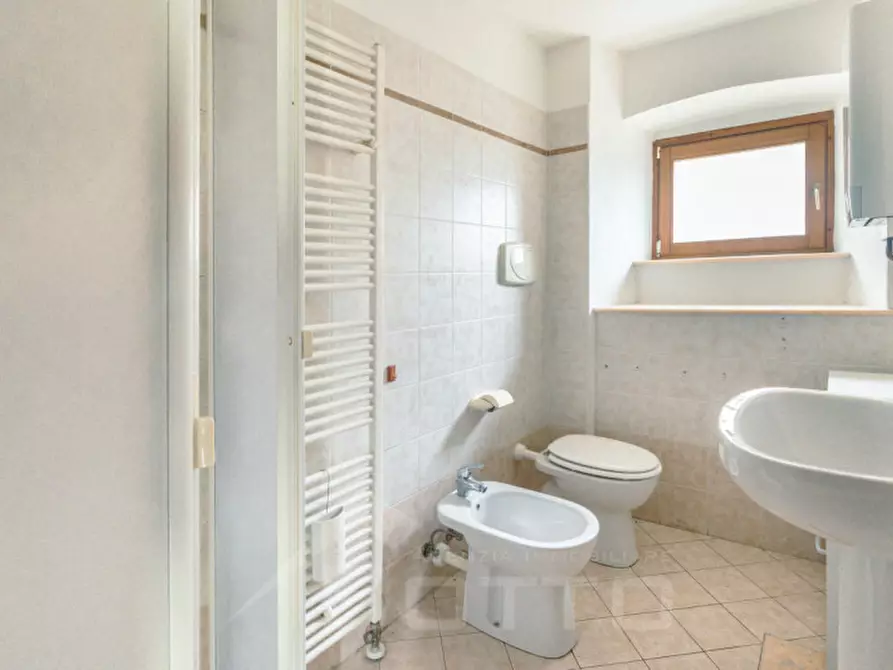 Immagine 14 di Appartamento in vendita  in Via Malnaggio a Omegna