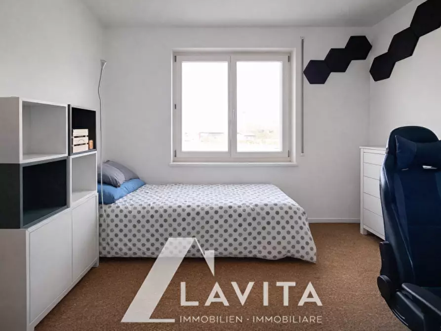 Immagine 10 di Appartamento in vendita  in Via Dante Alighieri a Salorno .Salurn.