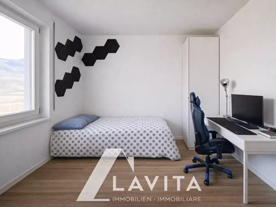 Immagine 11 di Appartamento in vendita  in Via Dante Alighieri a Salorno .Salurn.