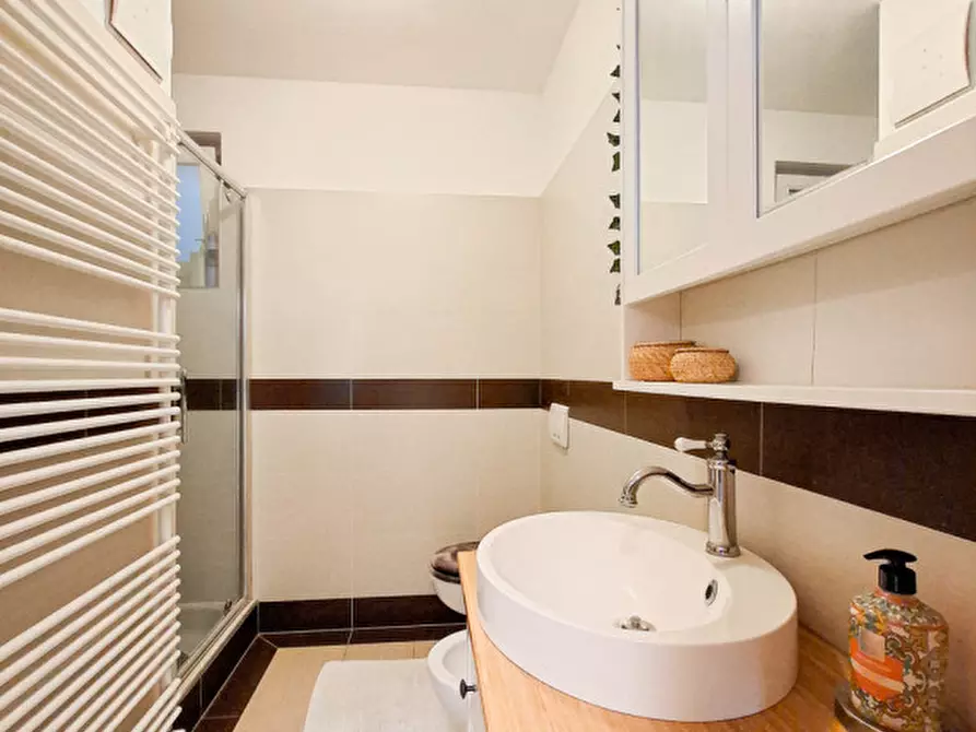 Immagine 16 di Appartamento in vendita  in Via Dante Alighieri a Salorno .Salurn.