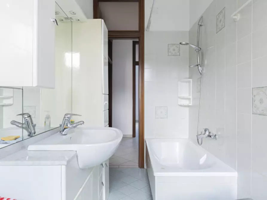 Immagine 17 di Appartamento in vendita  in va romagnasco 20 a Valduggia