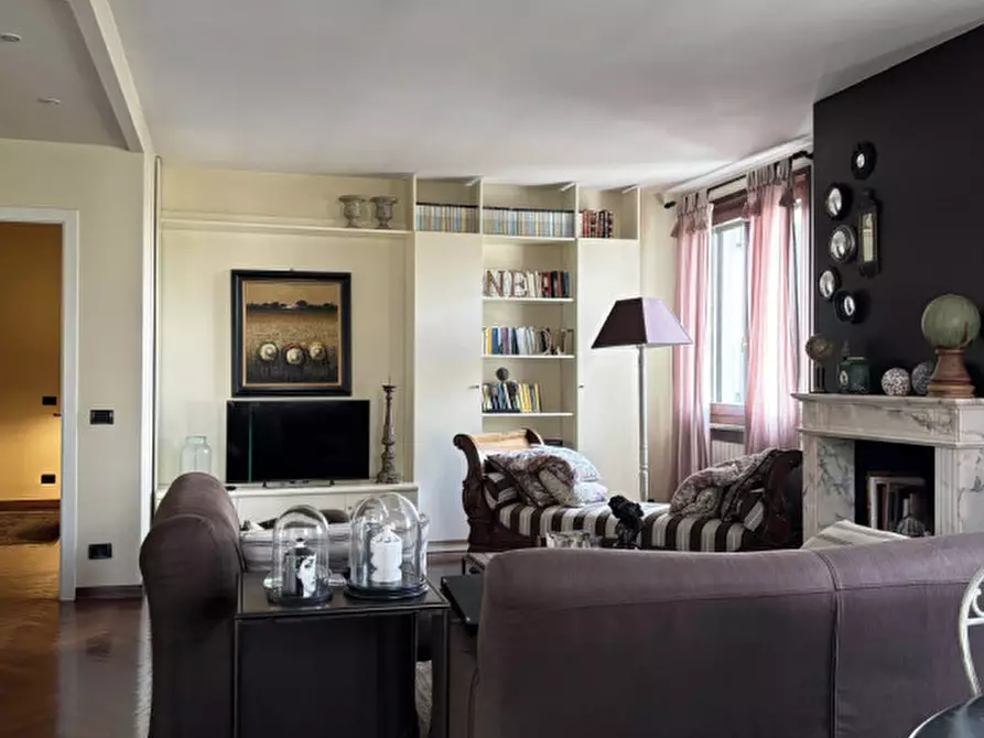 Immagine 6 di Appartamento in vendita  in Via Traversetolo, 326 a Parma