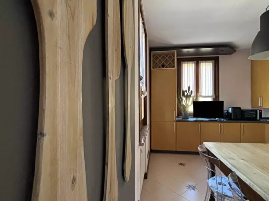 Immagine 12 di Appartamento in vendita  in Via Traversetolo, 326 a Parma