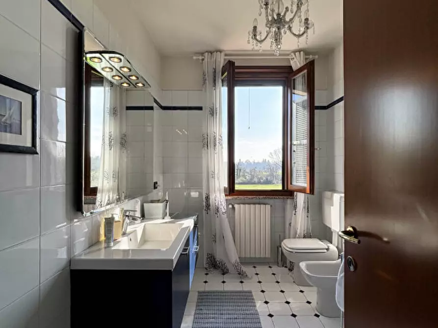 Immagine 21 di Appartamento in vendita  in Via Traversetolo, 326 a Parma