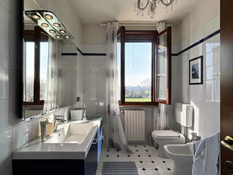 Immagine 22 di Appartamento in vendita  in Via Traversetolo, 326 a Parma