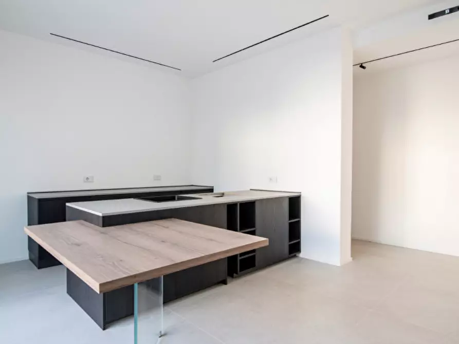 Immagine 3 di Appartamento in vendita  in Via Provenza a Padova