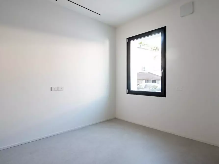 Immagine 10 di Appartamento in vendita  in Via Provenza a Padova