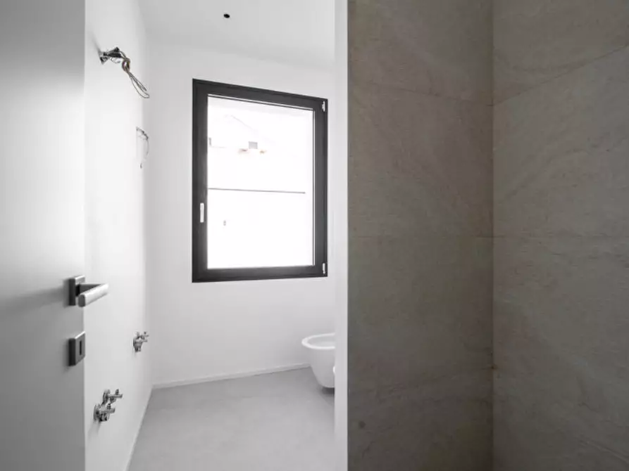 Immagine 12 di Appartamento in vendita  in Via Provenza a Padova
