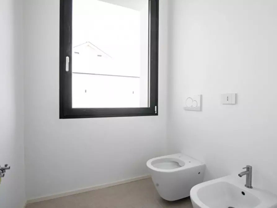 Immagine 12 di Appartamento in vendita  in Via Provenza a Padova