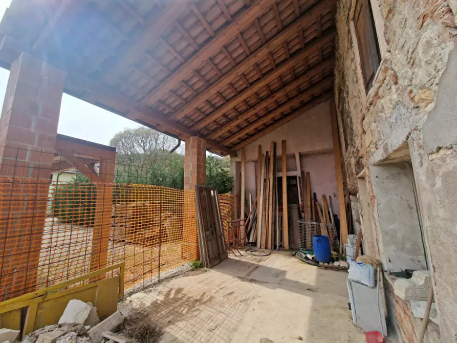 Immagine 15 di Rustico / casale in vendita  in Via Colderuga a Longare