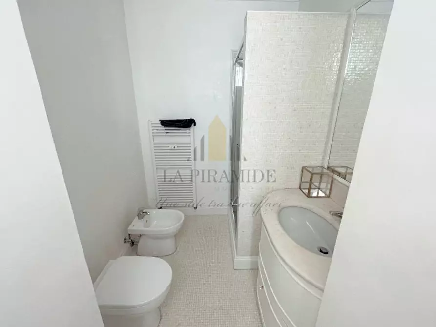 Immagine 7 di Camera in affitto  in STANZA IN APPARTAMENTO - CORSO MILANO RIF 441 a Padova