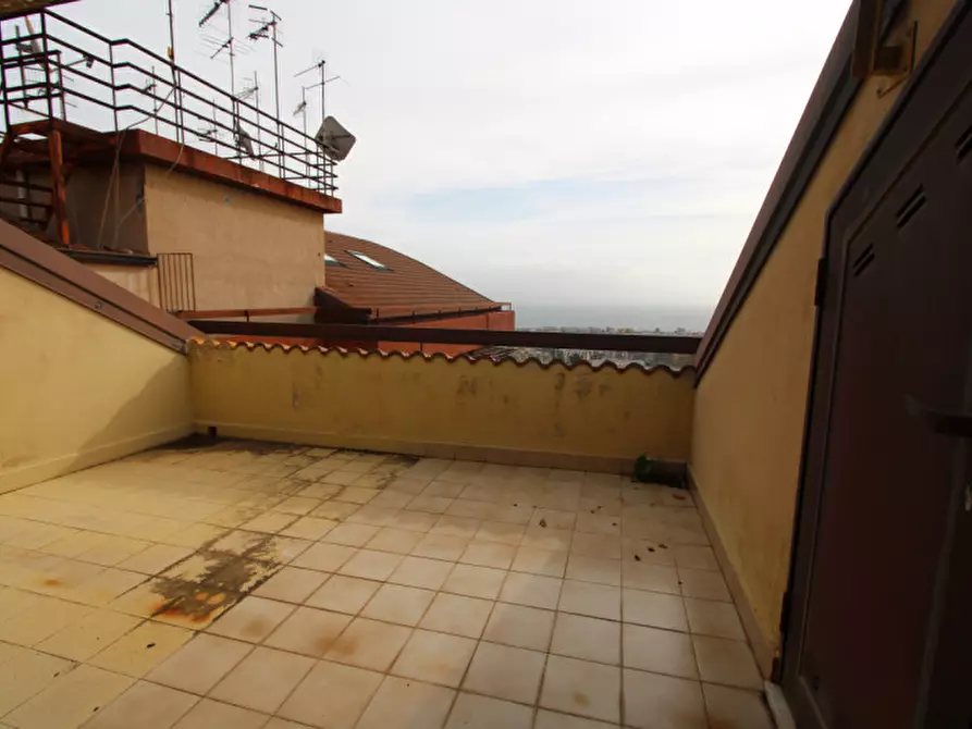 Immagine 2 di Appartamento in vendita  in Via Noviziato-Casazza 62 a Messina