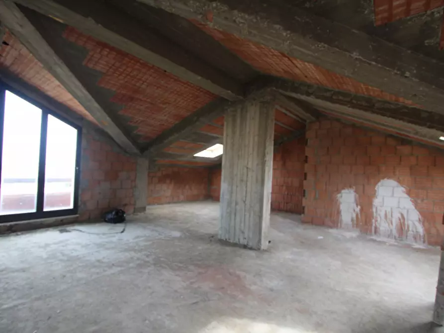 Immagine 7 di Appartamento in vendita  in Via Noviziato-Casazza 62 a Messina