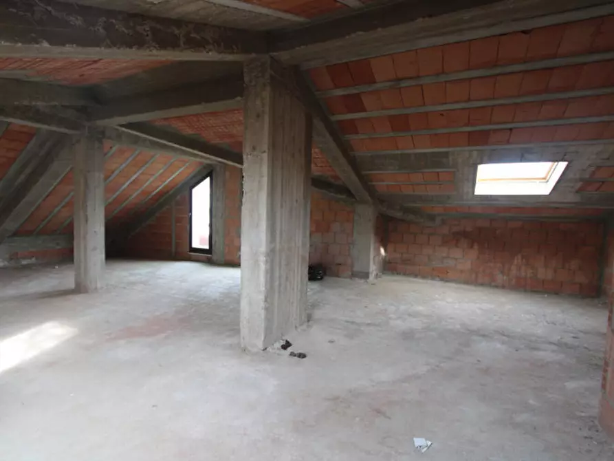 Immagine 9 di Appartamento in vendita  in Via Noviziato-Casazza 62 a Messina