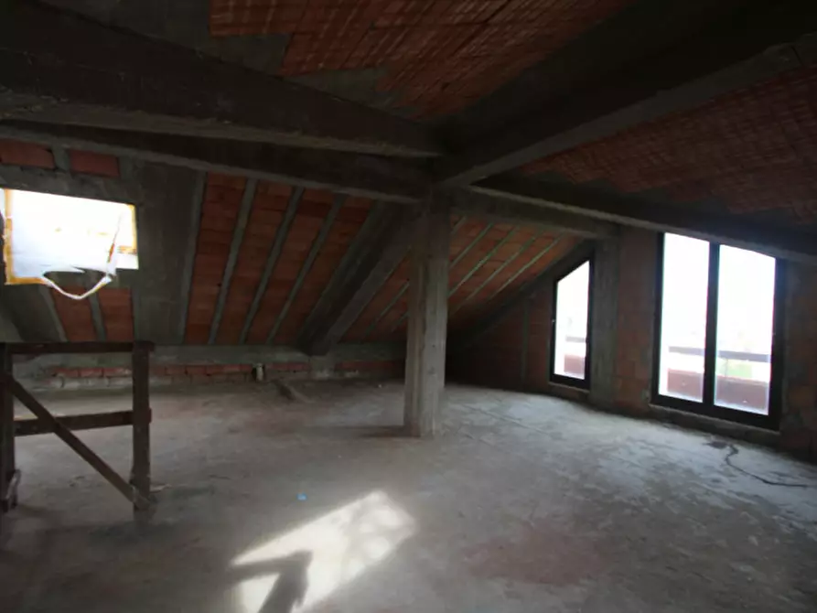 Immagine 10 di Appartamento in vendita  in Via Noviziato-Casazza 62 a Messina