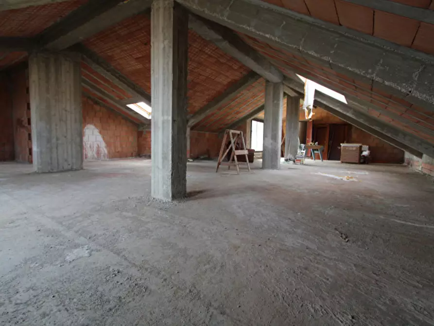 Immagine 12 di Appartamento in vendita  in Via Noviziato-Casazza 62 a Messina