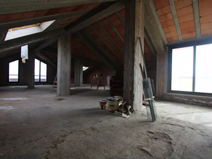 Immagine 13 di Appartamento in vendita  in Via Noviziato-Casazza 62 a Messina