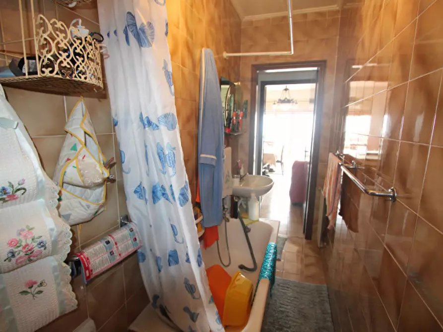 Immagine 24 di Appartamento in vendita  in Via Noviziato-Casazza 62 a Messina