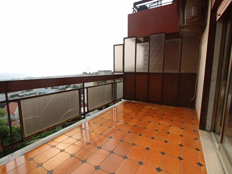 Immagine 28 di Appartamento in vendita  in Via Noviziato-Casazza 62 a Messina