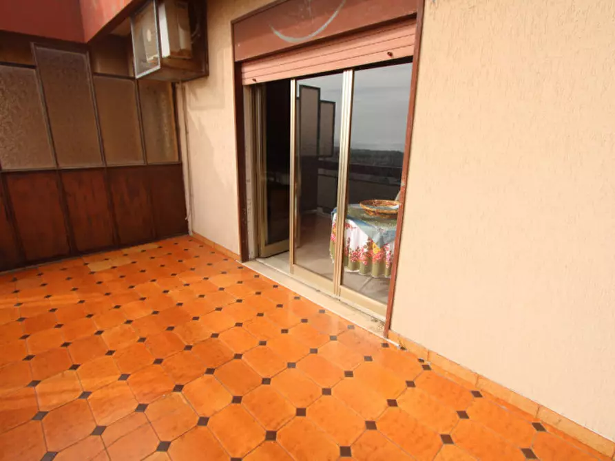 Immagine 30 di Appartamento in vendita  in Via Noviziato-Casazza 62 a Messina