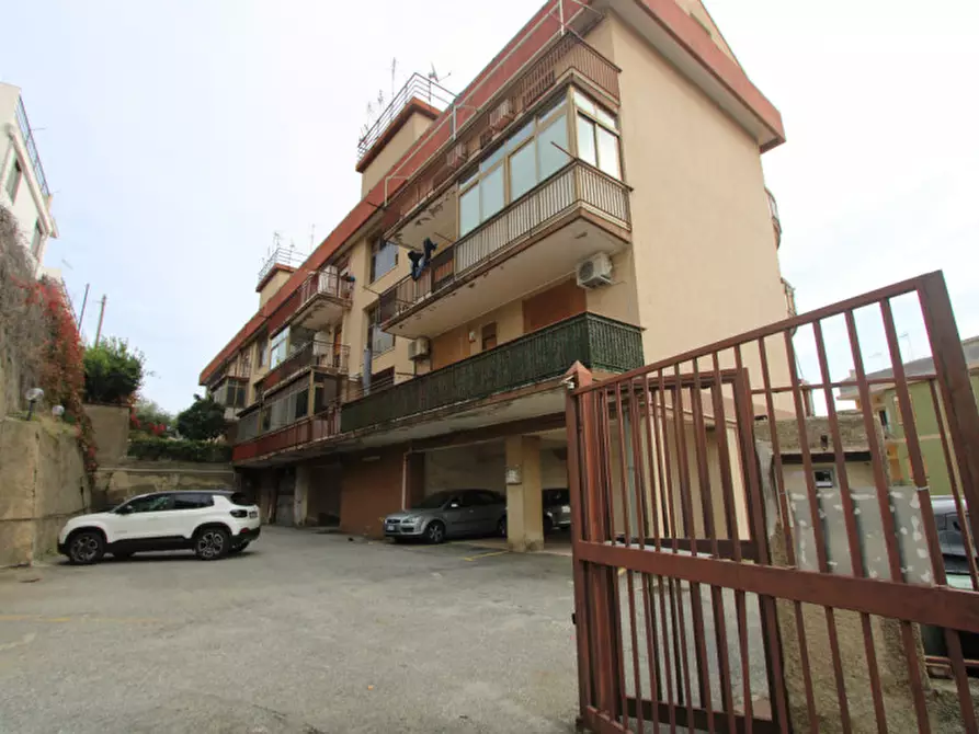 Immagine 33 di Appartamento in vendita  in Via Noviziato-Casazza 62 a Messina