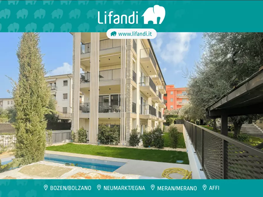 Immagine 1 di Appartamento in vendita  in Località Crosetta a Torri Del Benaco