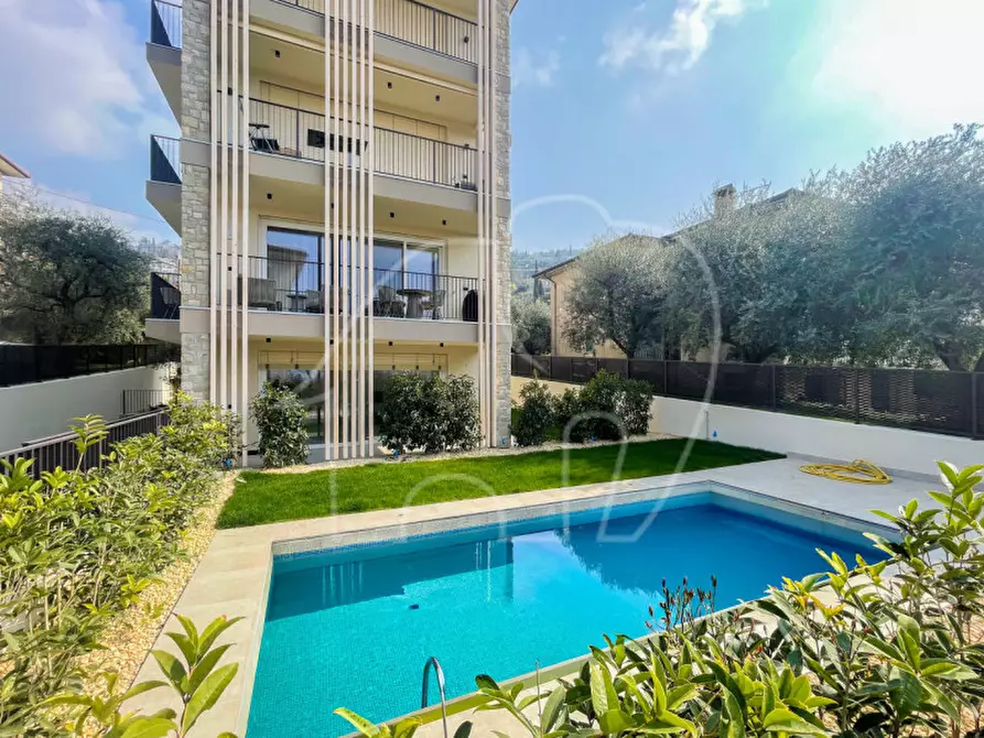 Immagine 2 di Appartamento in vendita  in Località Crosetta a Torri Del Benaco