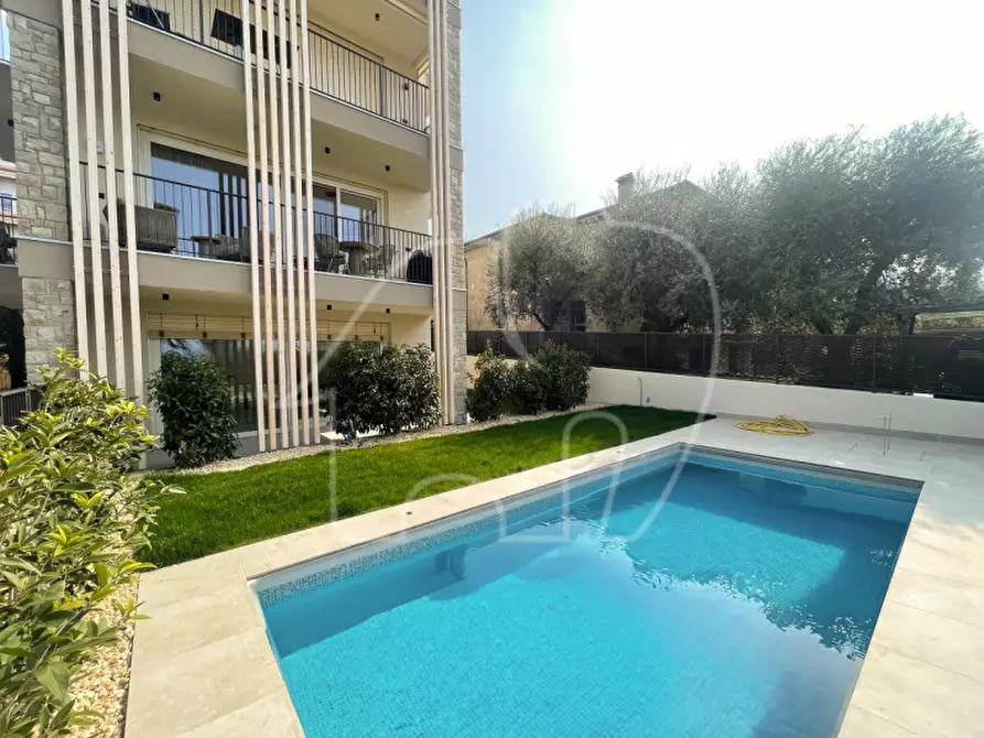 Immagine 3 di Appartamento in vendita  in Località Crosetta a Torri Del Benaco