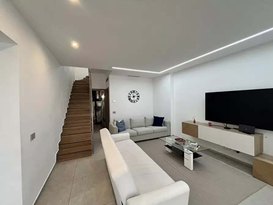 Immagine 2 di Appartamento in vendita  in via feleto a Coriano