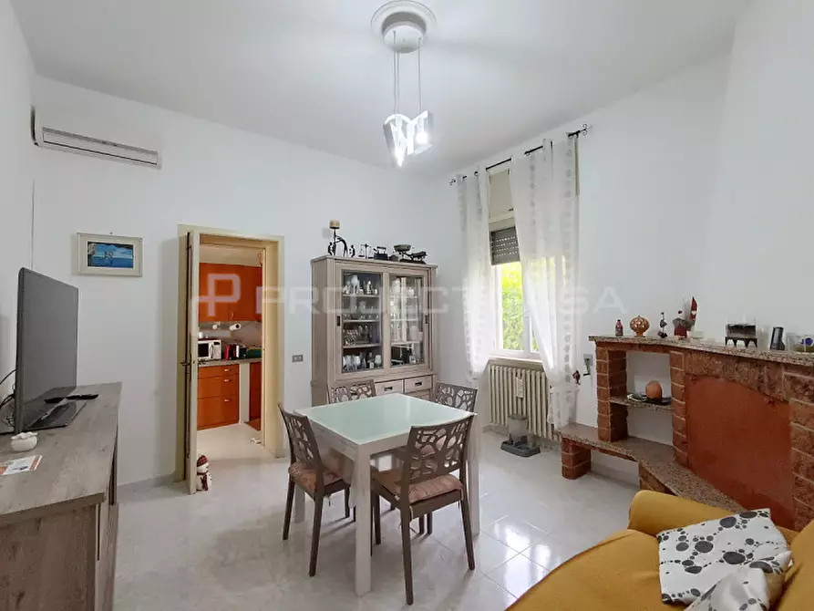 Immagine 4 di Villa in vendita  in Via Don Salvatore Montagna 44 a Maglie