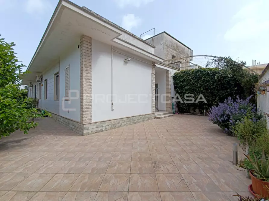 Immagine 19 di Villa in vendita  in Via Don Salvatore Montagna 44 a Maglie