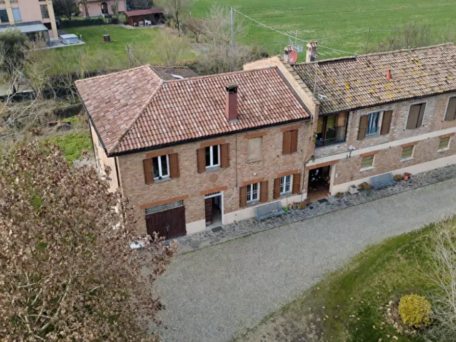 Immagine 1 di Villa in vendita  in Via Pierino Turrini a Anzola Dell'emilia
