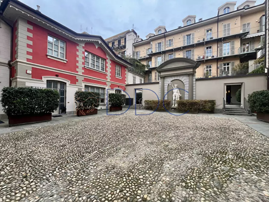 Immagine 2 di Appartamento in affitto  in Via Carlo Alberto 40 a Torino