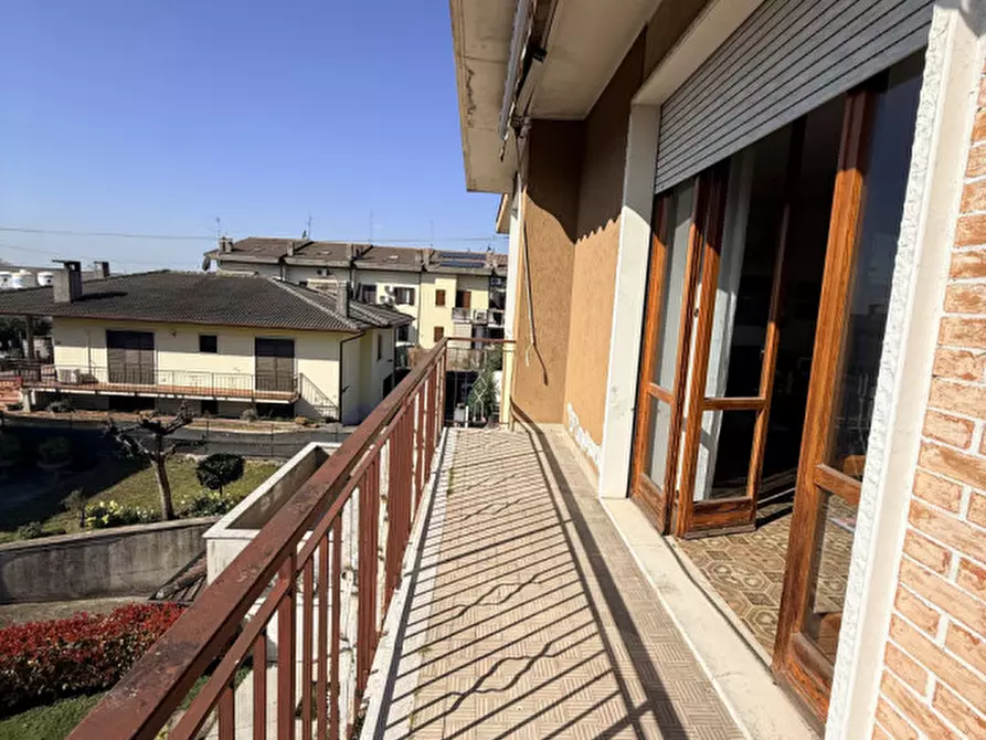 Immagine 9 di Appartamento in vendita  in Via Vittorio Veneto a Castel D'azzano