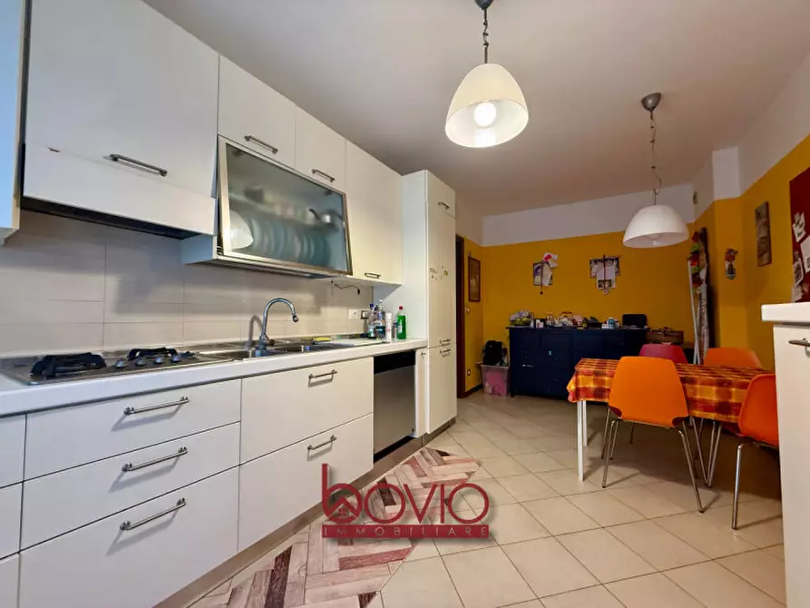 Immagine 2 di Appartamento in vendita  in via pavarolo n°9 a Torino