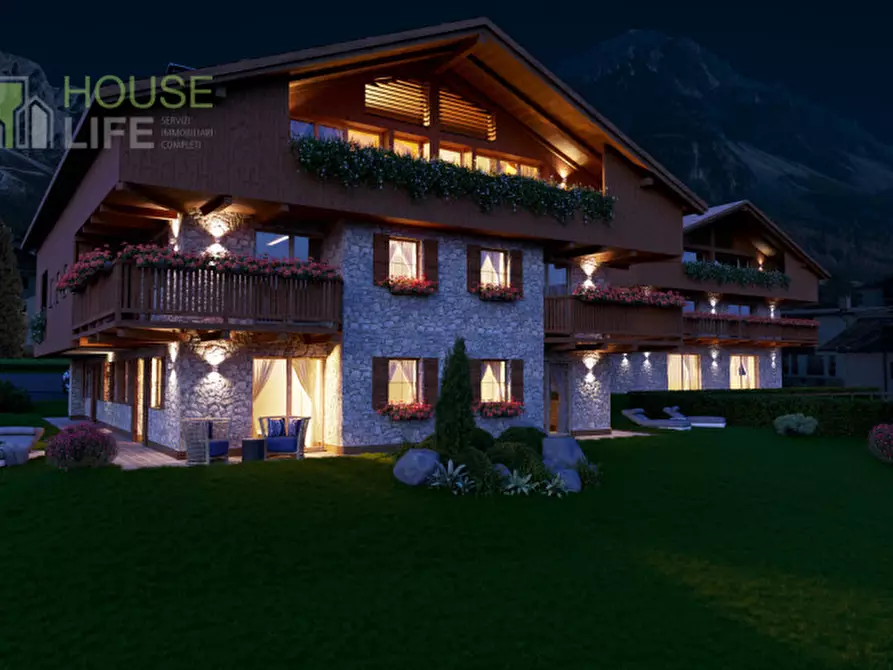 Immagine 2 di Appartamento in vendita  in Via Beata Vergine della Difesa a San Vito Di Cadore