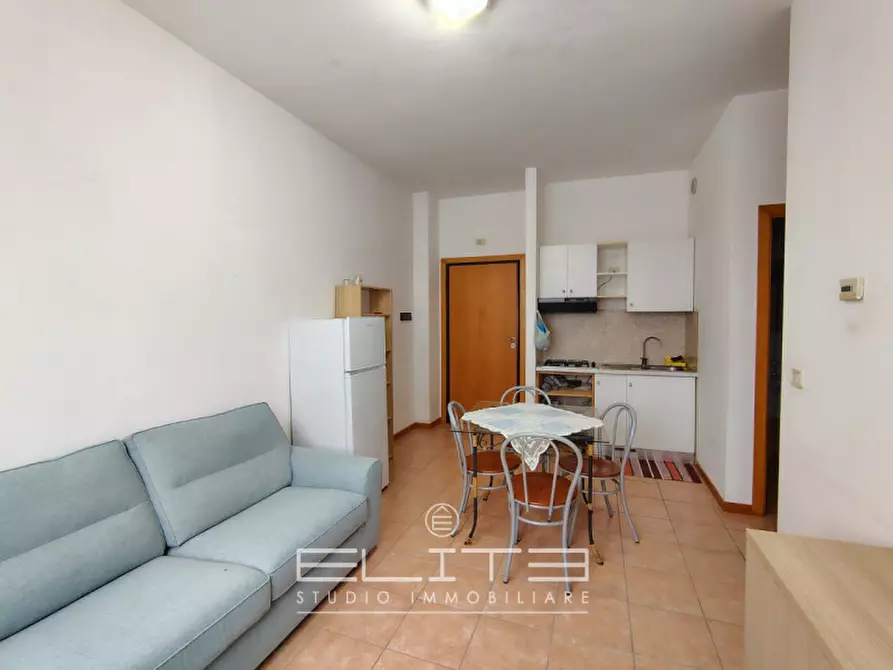 Immagine 3 di Appartamento in affitto  in Via Palmiro Togliatti a Ancona