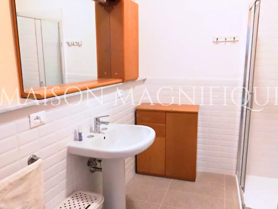 Immagine 6 di Camera in affitto  in Piazza San Francesco a Bologna