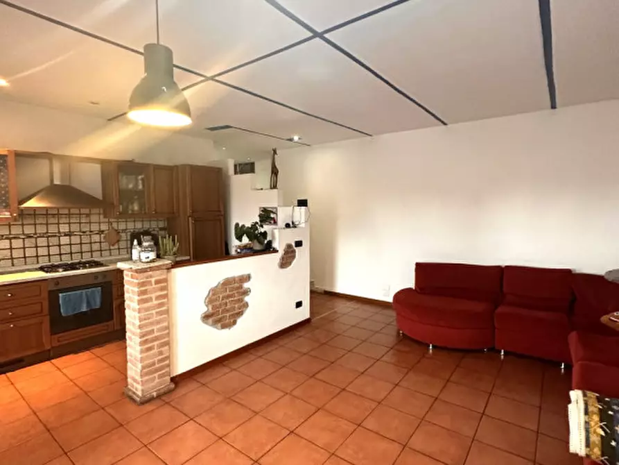 Immagine 4 di Appartamento in vendita  in Viale dell'Industria 49 a Schio