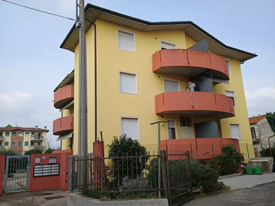 Immagine 1 di Appartamento in vendita  in Via Chiesa di Polegge, 95D a Vicenza