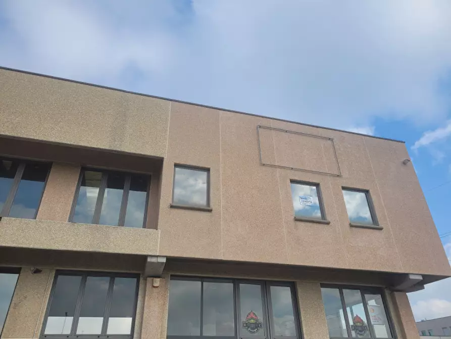 Immagine 1 di Ufficio in vendita  a Maranello