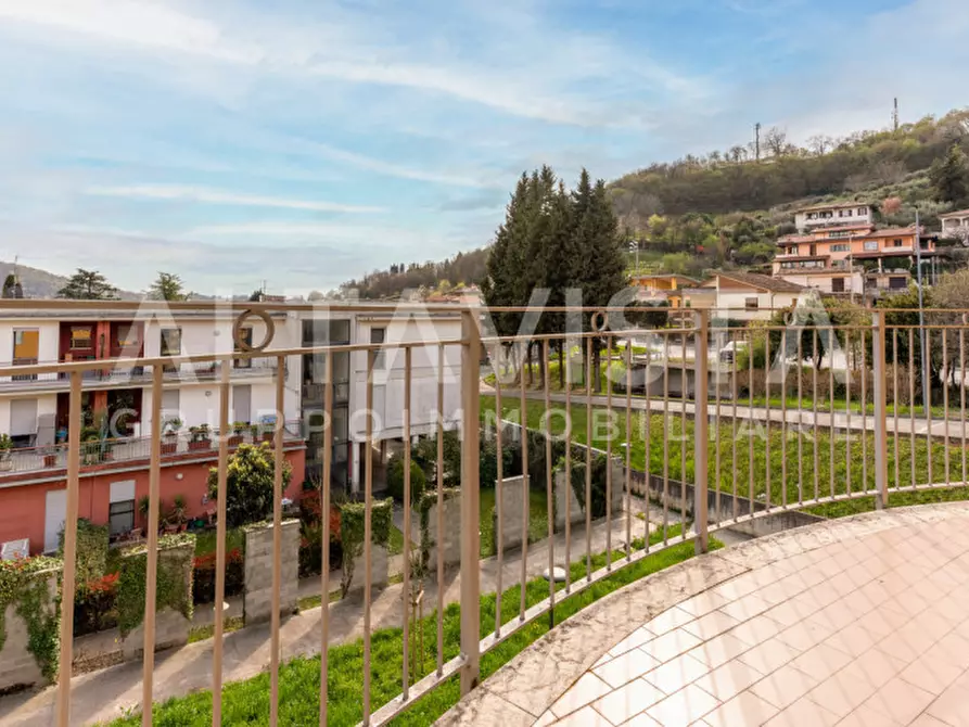 Immagine 1 di Appartamento in vendita  in Via Salvo D'Acquisto a Botticino