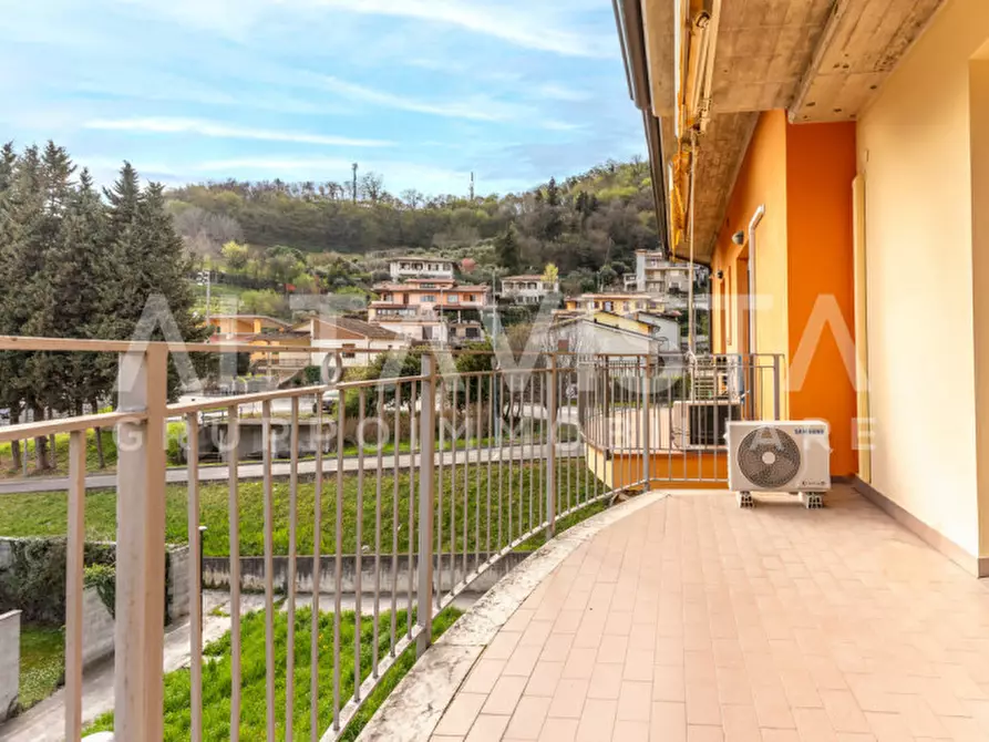 Immagine 6 di Appartamento in vendita  in Via Salvo D'Acquisto a Botticino