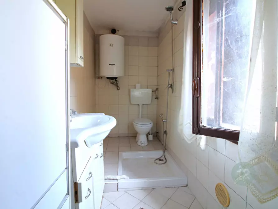 Immagine 13 di Villetta a schiera in vendita  a Novellara